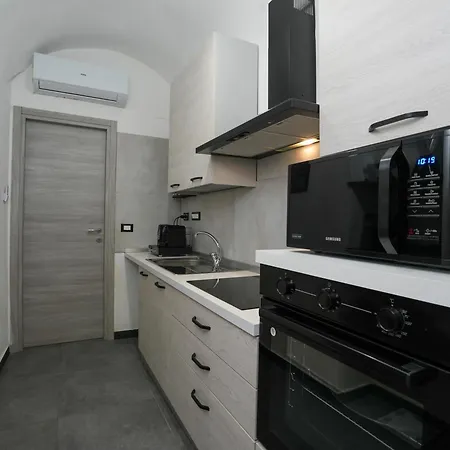 La Cisterna Dei Rolli *