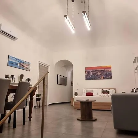 Apartment La Cisterna Dei Rolli Genoa
